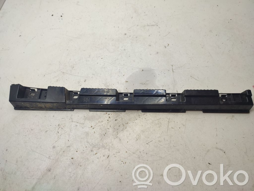 BMW X1 E84 Sill supporting ledge 