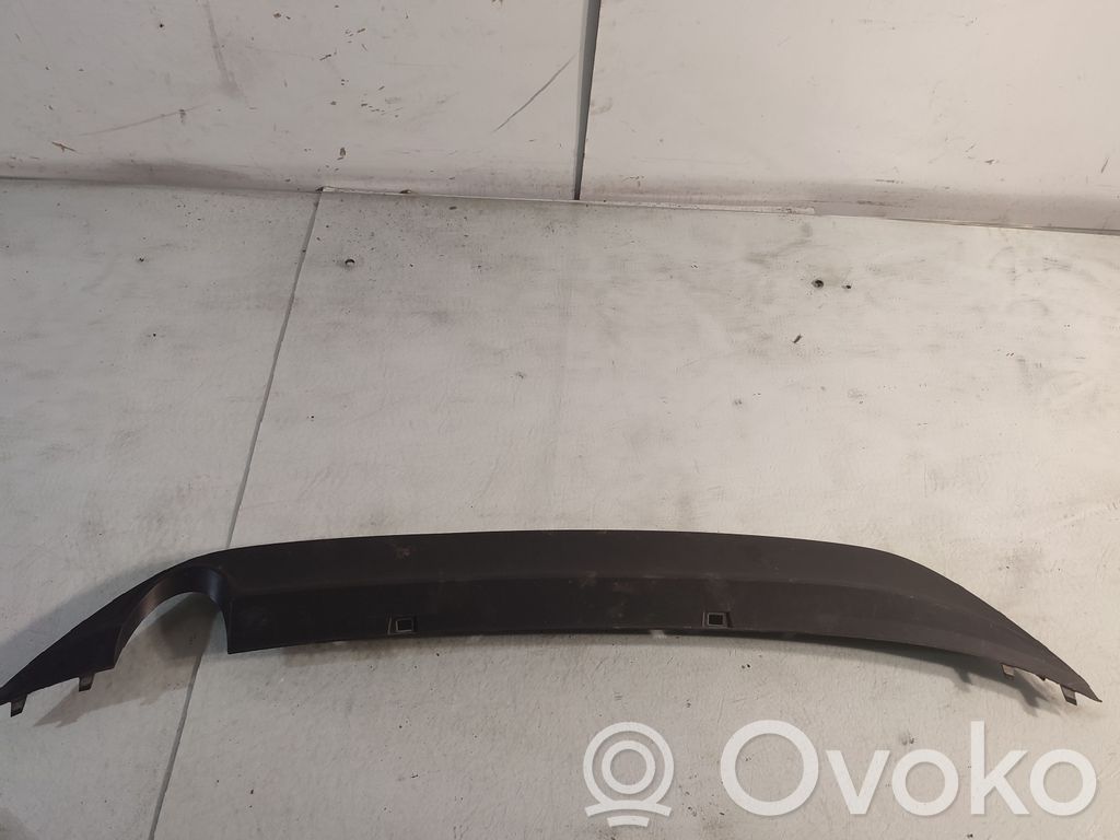 Volkswagen Golf VII Moldura inferior del parachoques trasero 