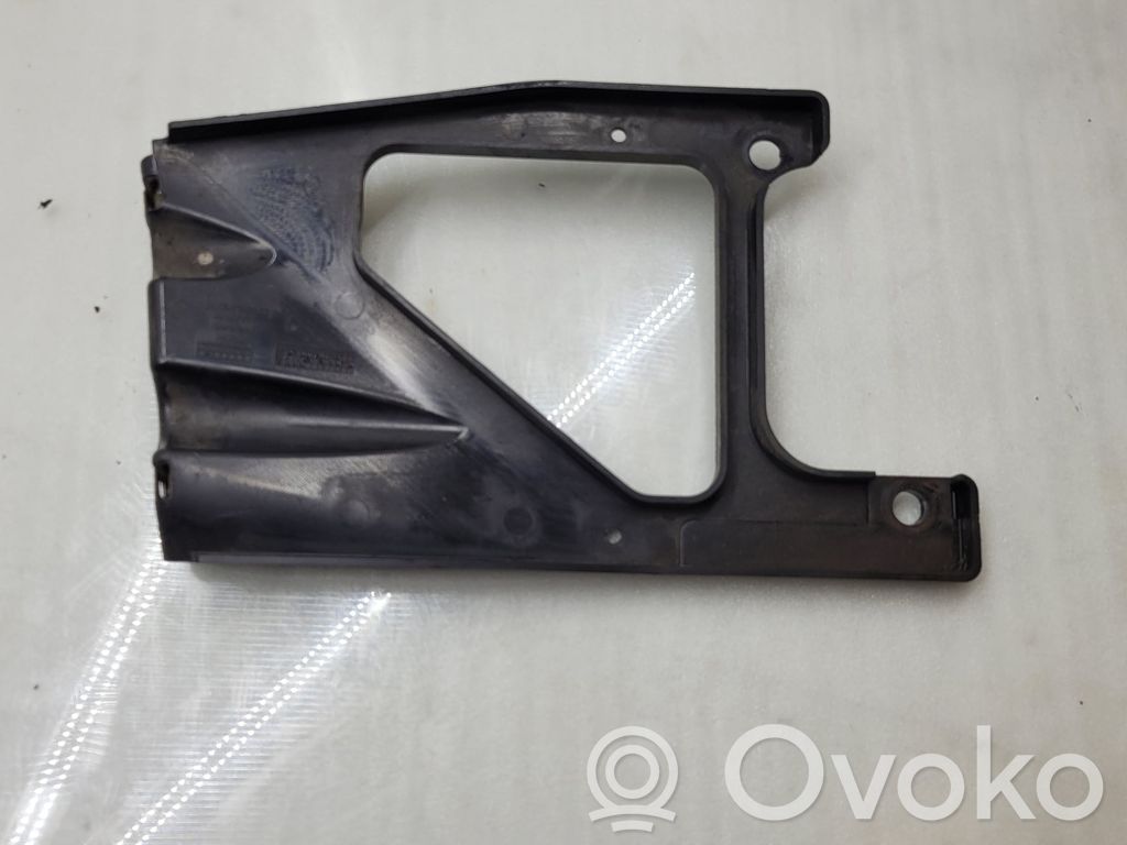 BMW 1 E81 E87 Rear bumper mounting bracket 