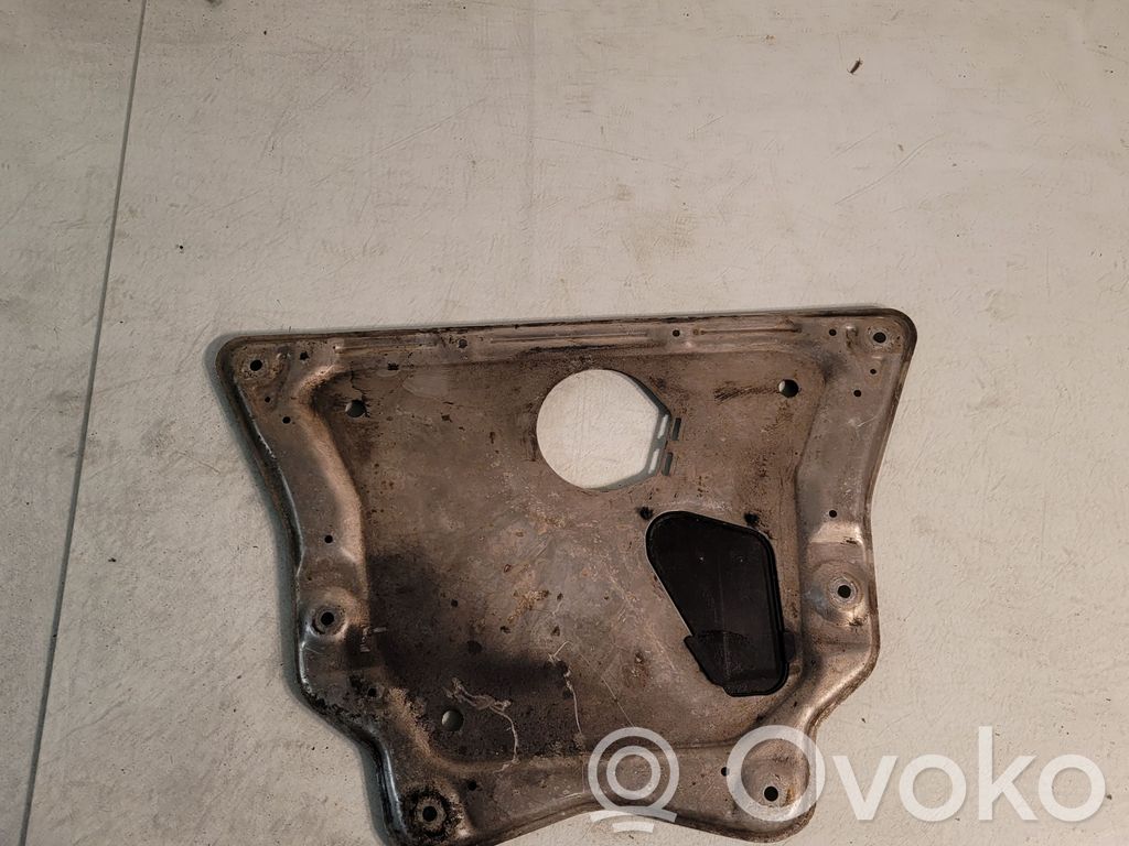BMW X5 E70 Engine splash shield/under tray 