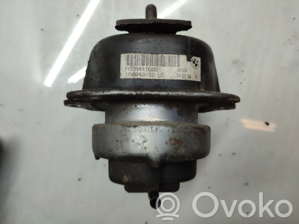 BMW X5 E70 Engine mount bracket 