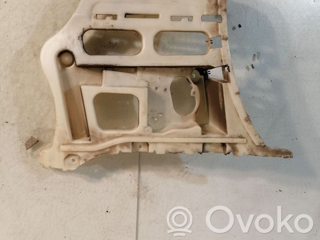 BMW 3 E90 E91 Galinis laikiklis bamperio 