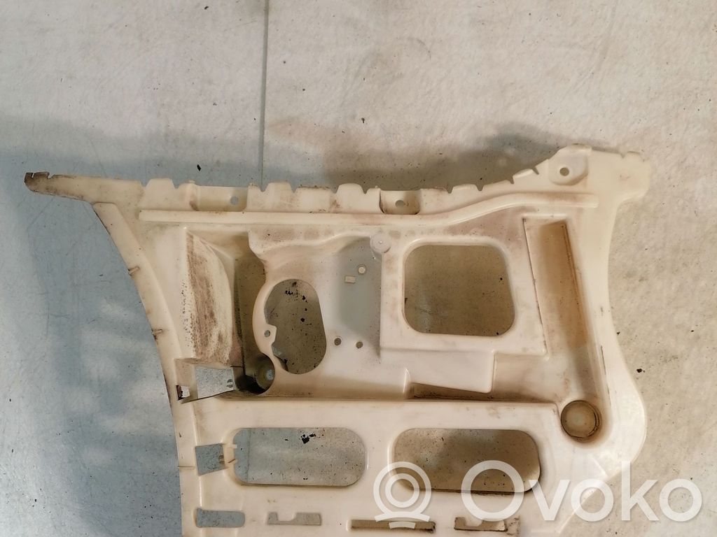 BMW 3 E90 E91 Galinis laikiklis bamperio 