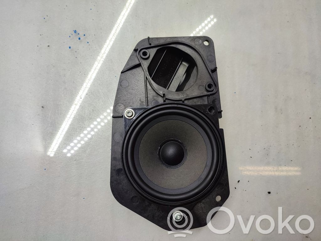 BMW 5 E60 E61 Etuoven diskanttikaiutin 