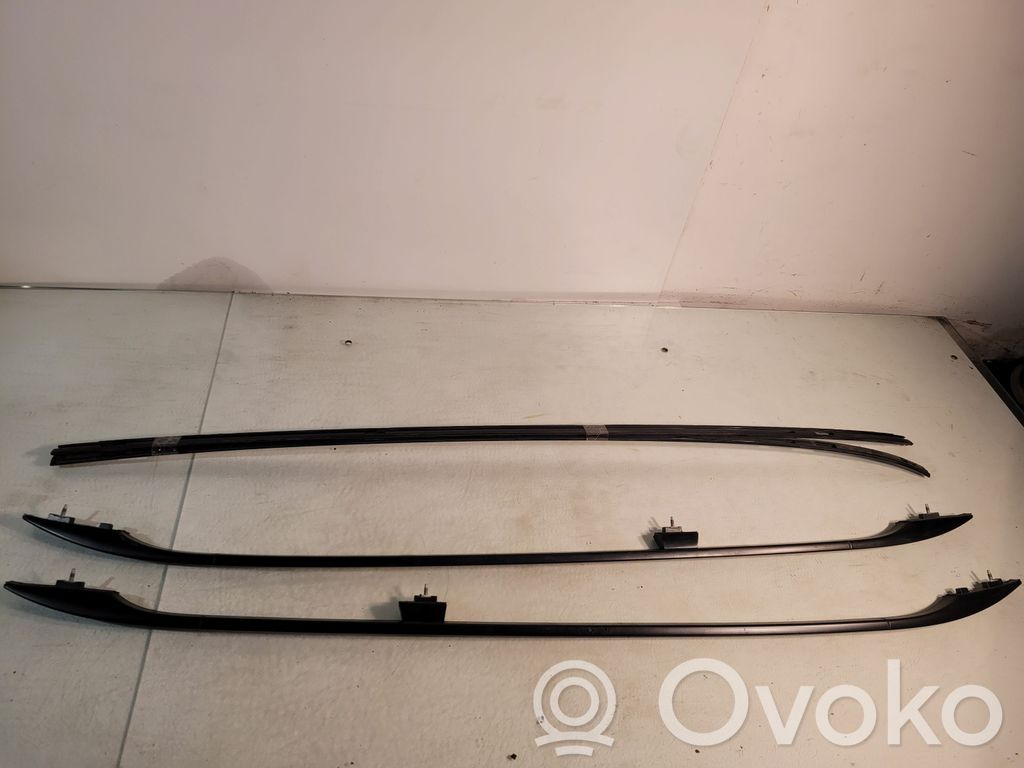 BMW 5 E60 E61 Șină bară capotă 
