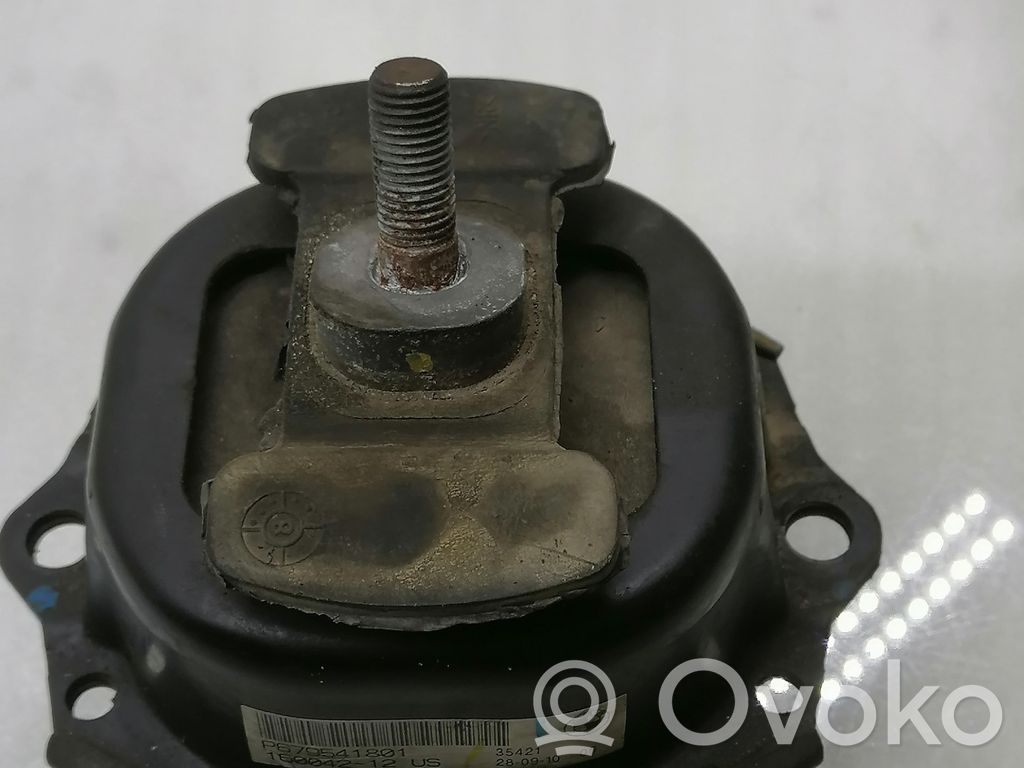 BMW X5 E70 Engine mount bracket 