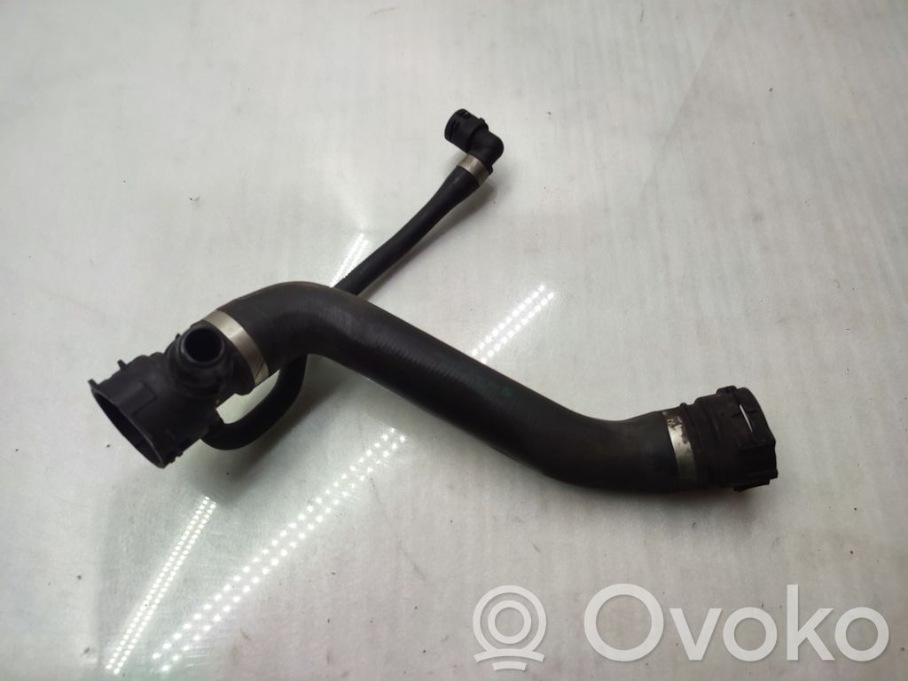 BMW 3 E90 E91 Engine coolant pipe/hose 