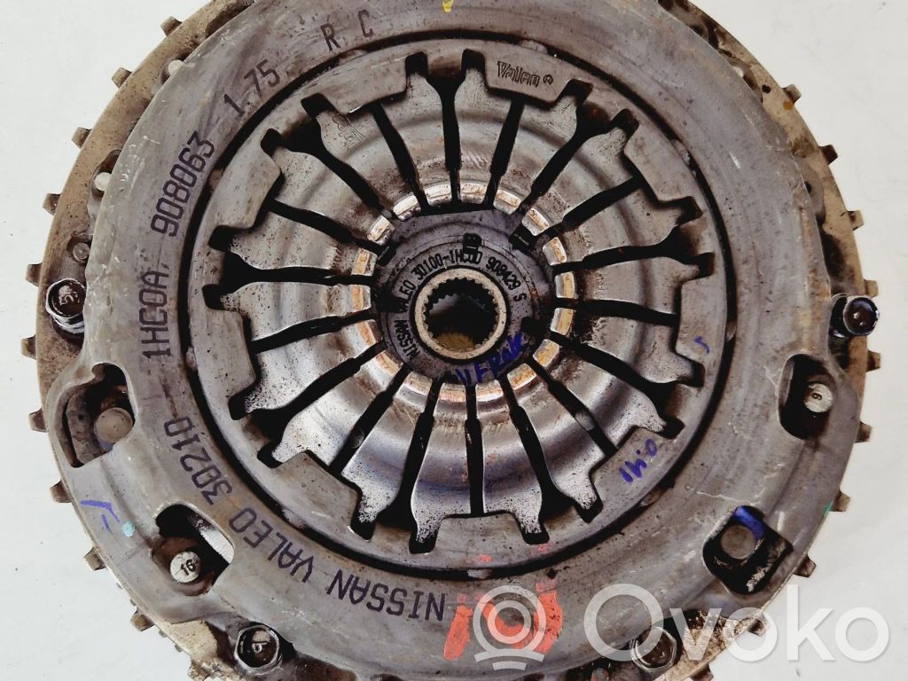Nissan Note (E12) Clutch set kit 