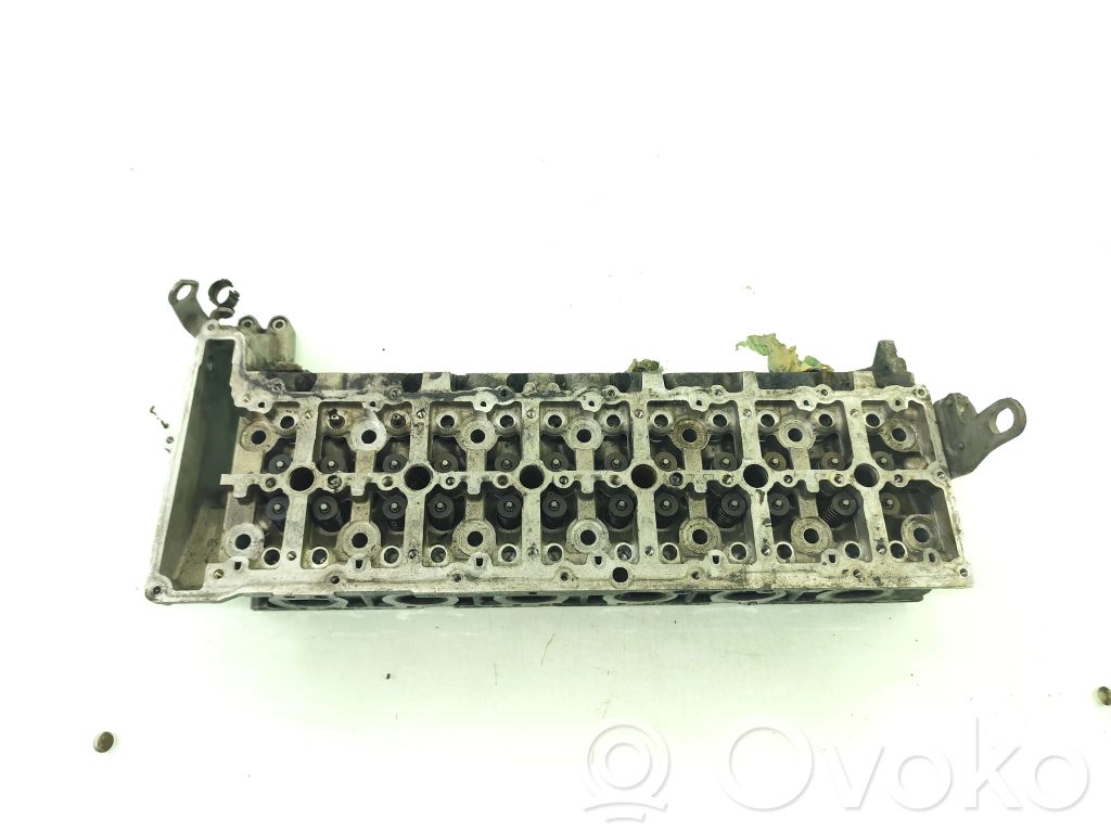 BMW 5 F10 F11 Engine head 