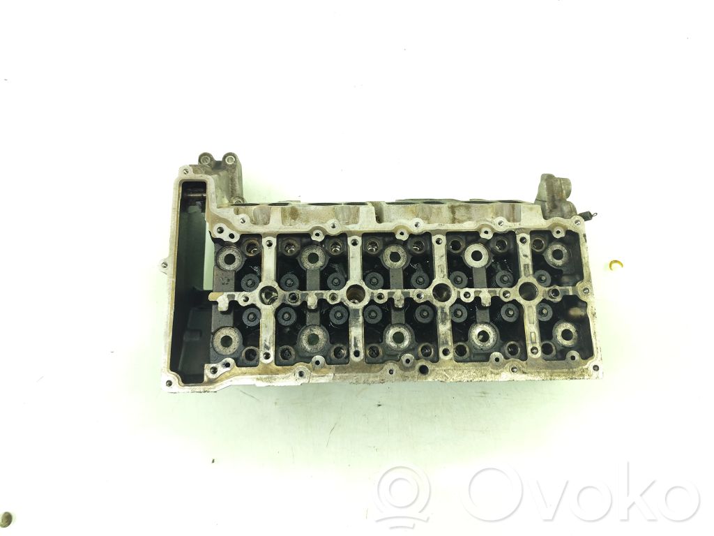 BMW 3 F30 F35 F31 Engine head 