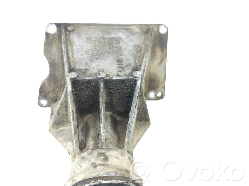 BMW 5 F10 F11 Driveshaft support bearing bracket 