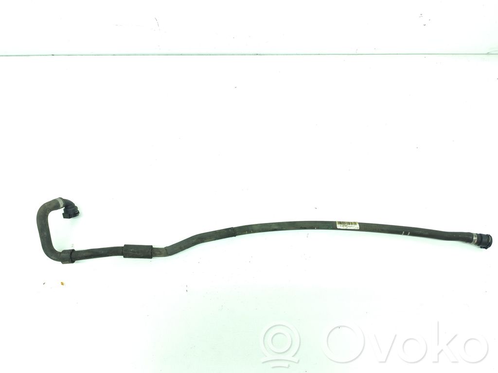 BMW X5 E70 Engine coolant pipe/hose 