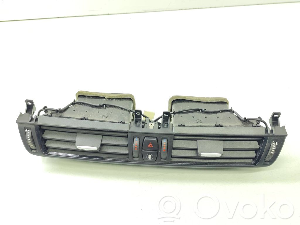 BMW X5 F15 Dysze / Kratki środkowego nawiewu deski rozdzielczej 