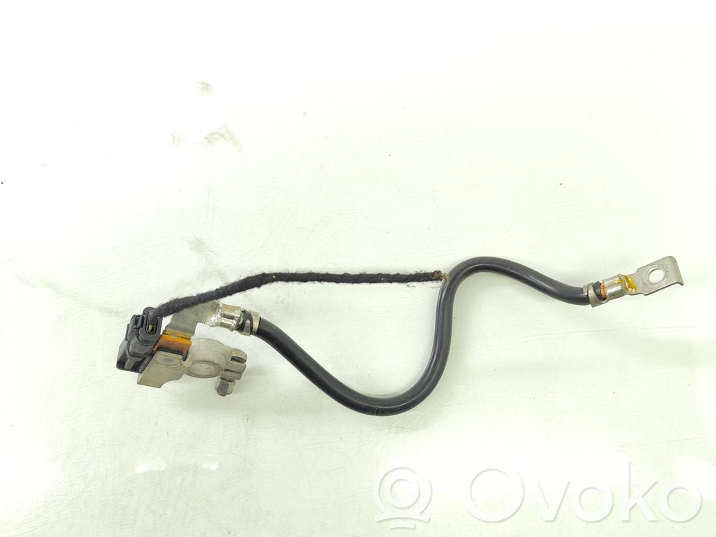 BMW X5 E70 Minusinis laidas (akumuliatoriaus) 