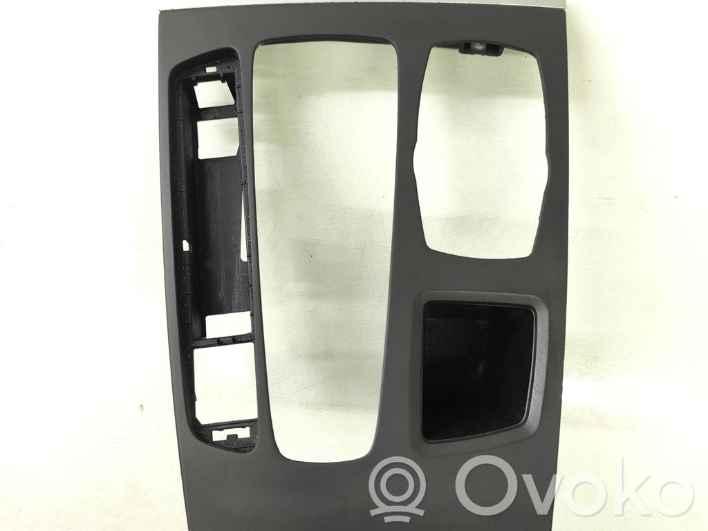 BMW X5 F15 Ramka drążka zmiany biegów 