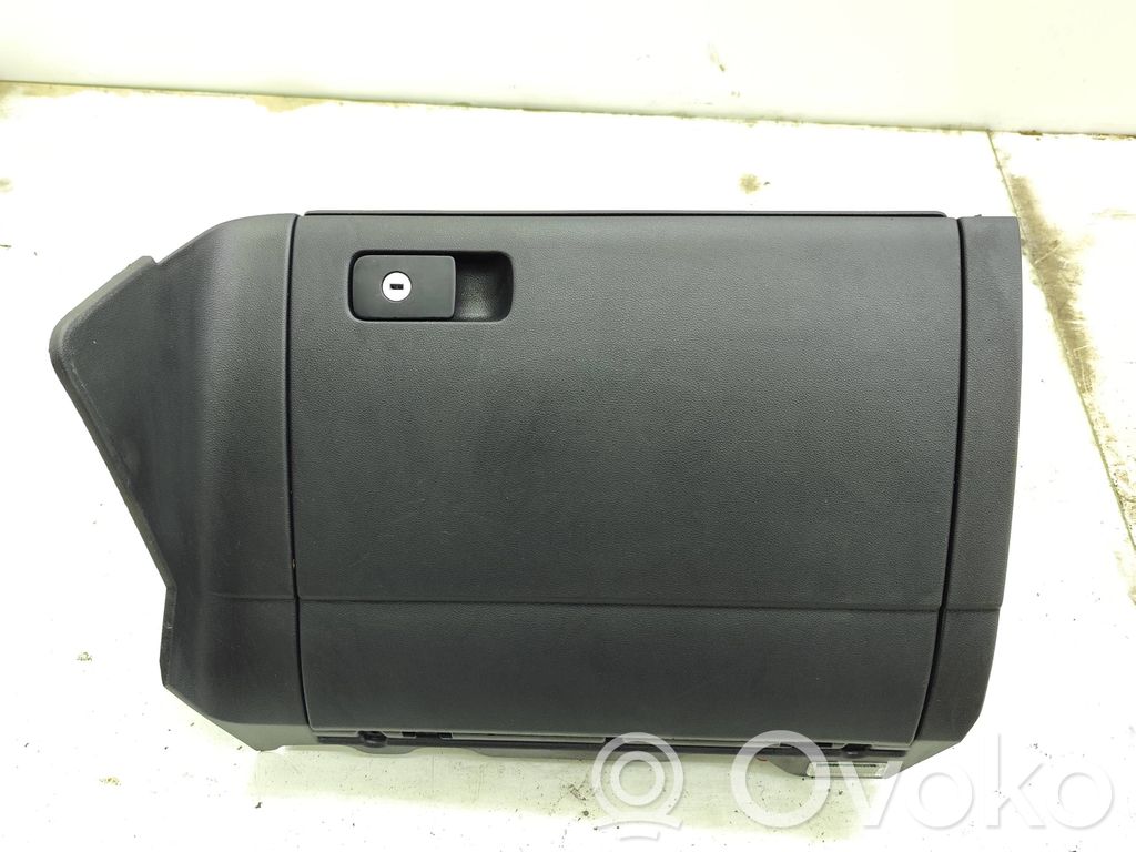 Volkswagen Golf VII Handschuhfach 