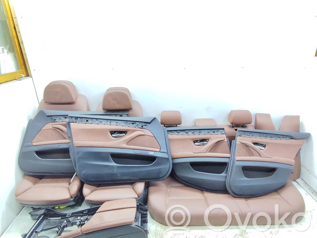 BMW 5 F10 F11 Set de interior 