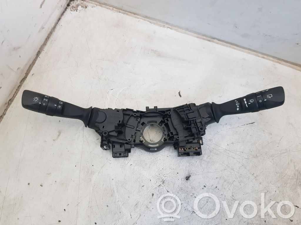 Toyota Auris E180 Indicator stalk 