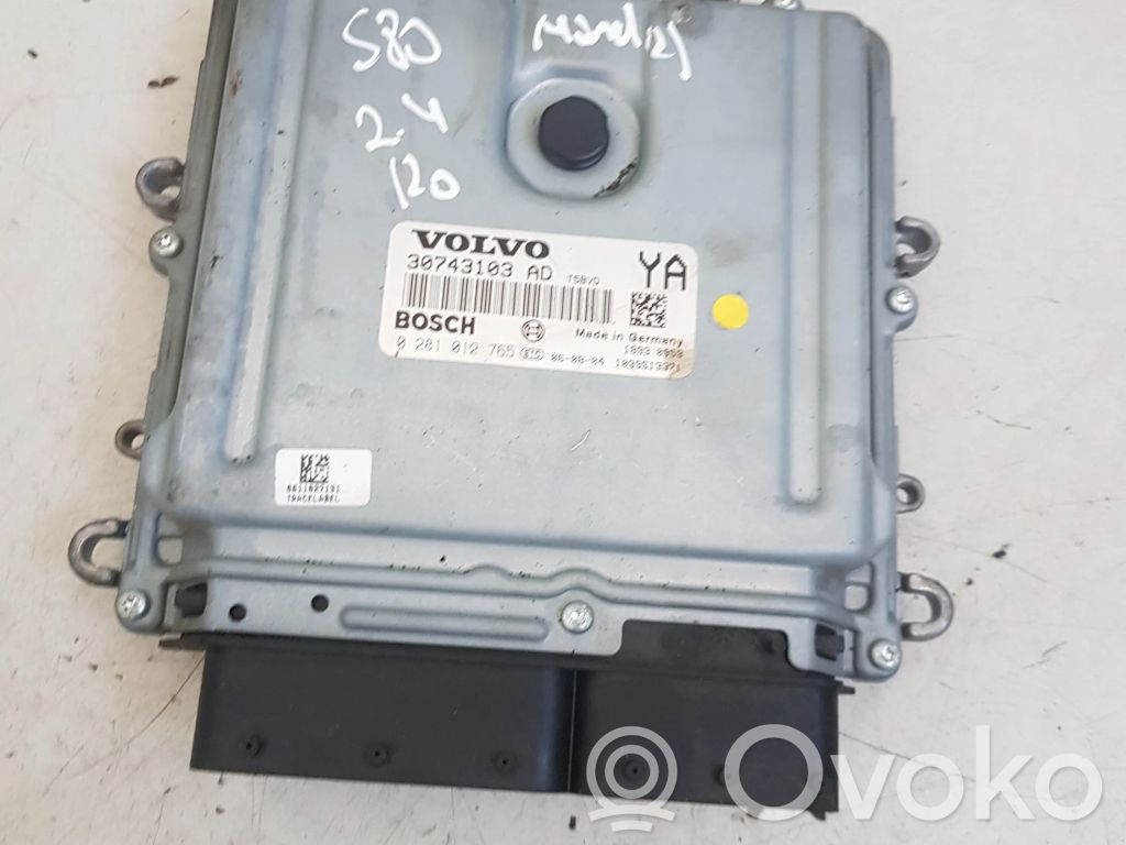 Volvo S80 Engine control unit/module 