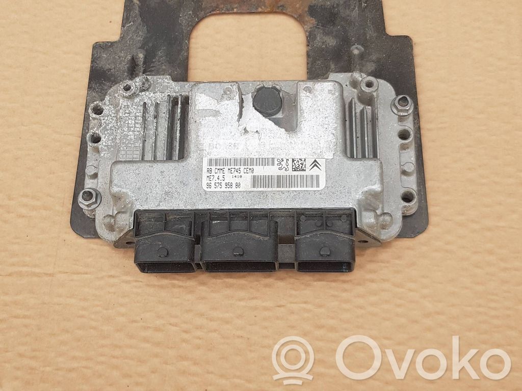 Engine control unit/module   9657595880
