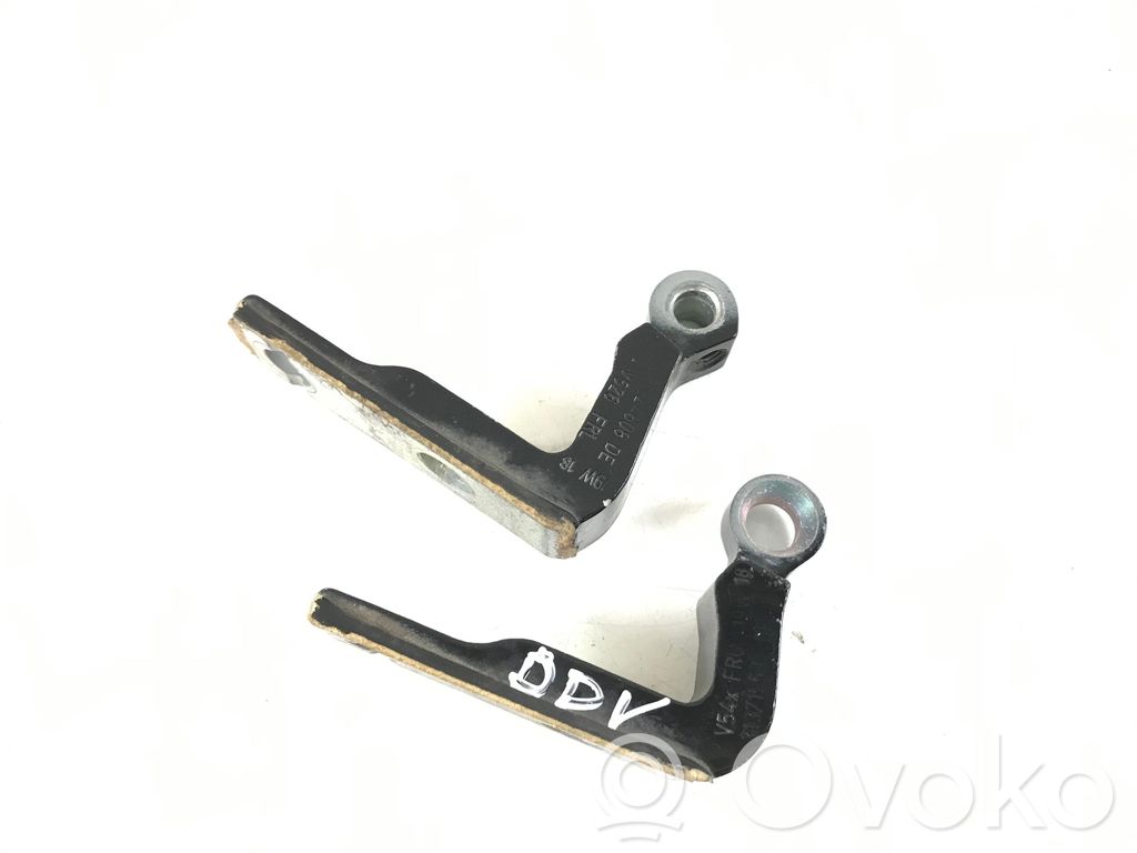 Volvo XC60 Front door upper hinge 