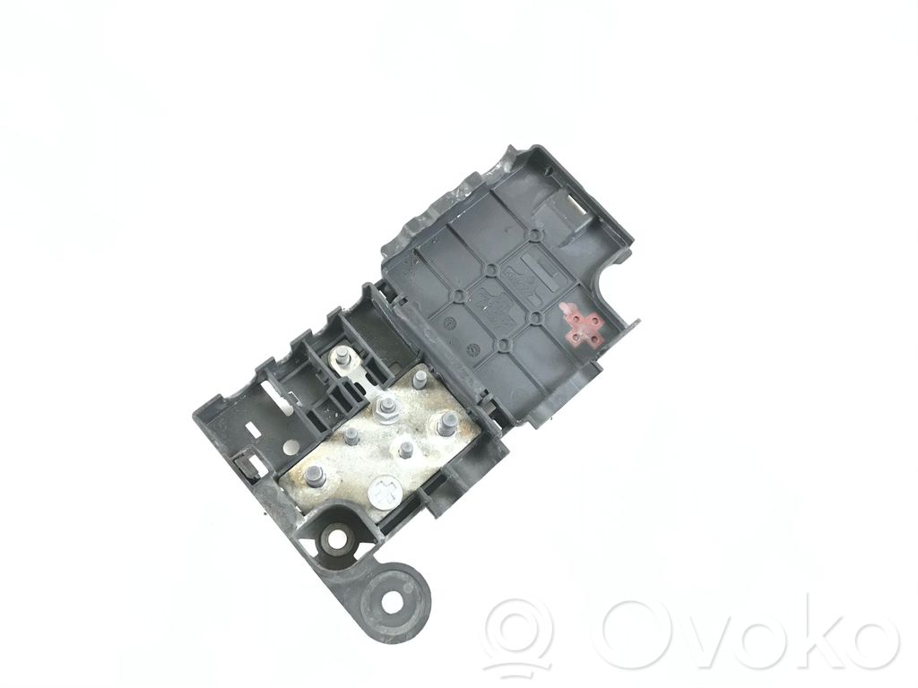 Audi A5 8T 8F Juego de caja de fusibles 