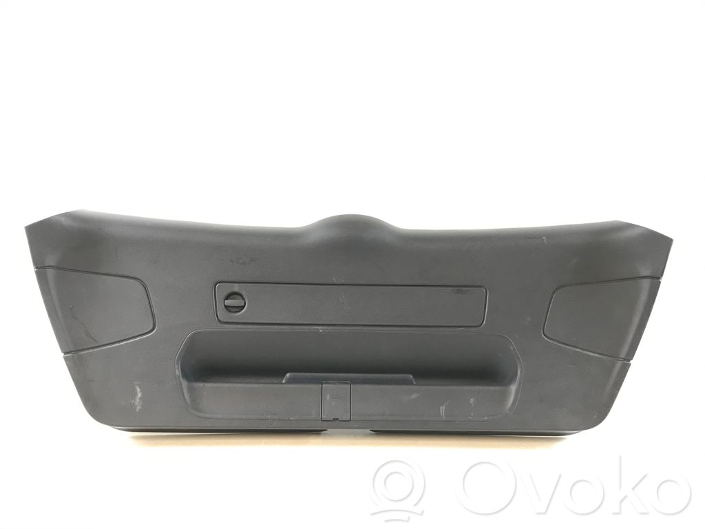Audi A3 S3 8V Tailgate/boot cover trim set 