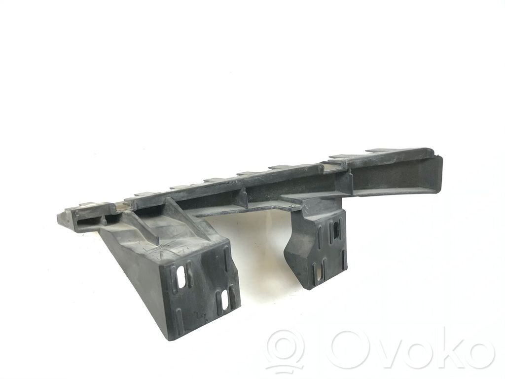 Audi Q7 4L Front bumper mounting bracket 
