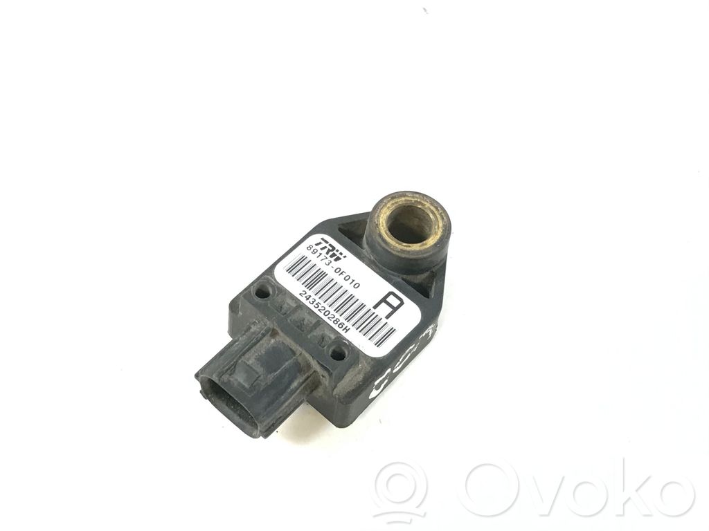 Toyota Corolla Verso AR10 Airbagsensor Crashsensor Drucksensor 