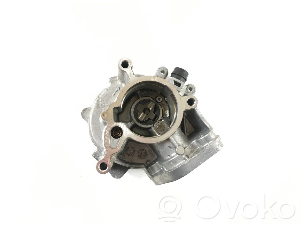 Audi A4 S4 B9 Bomba de vacío 