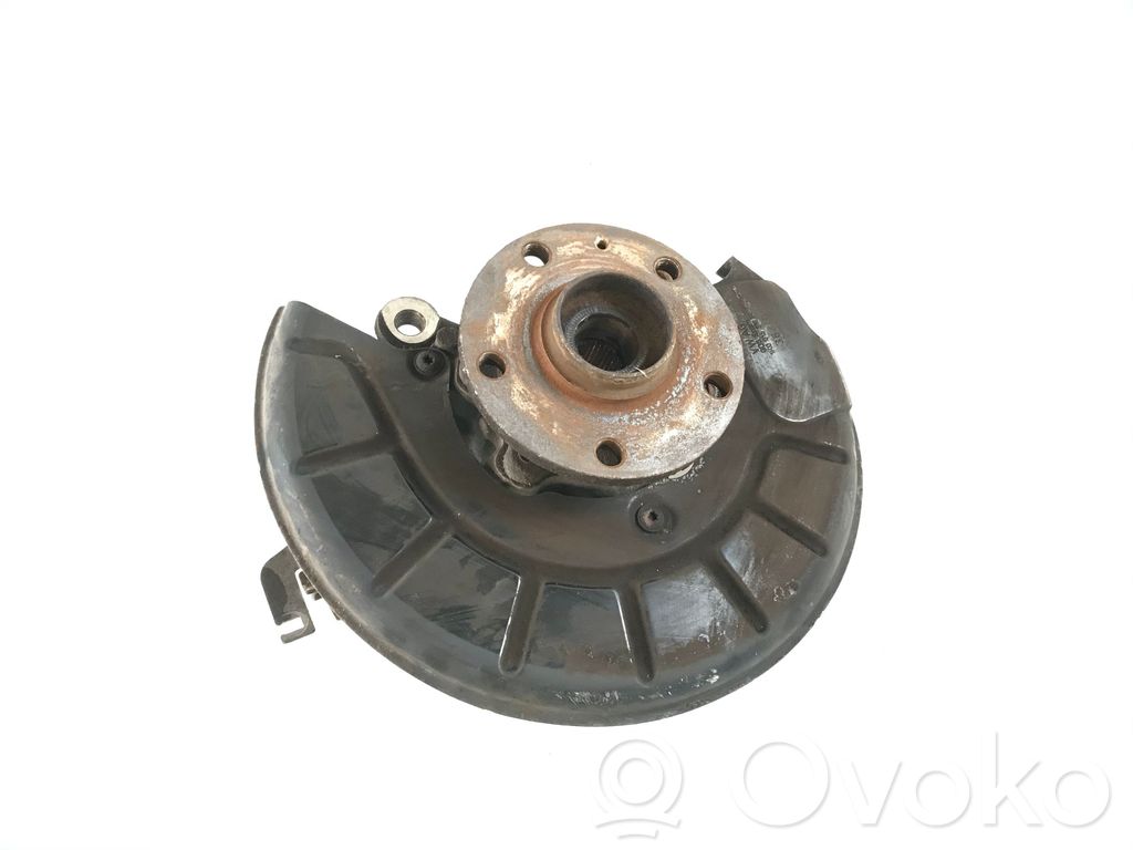 Volkswagen Touran II Priekinė stebulė 