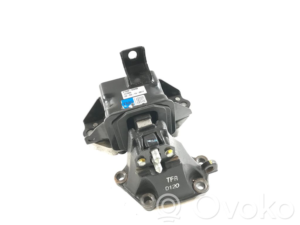 Hyundai Tucson TL Engine mount bracket 