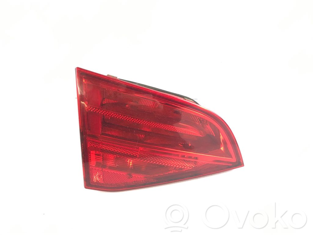 Audi A4 S4 B8 8K Aizmugurējais lukturis pārsegā 