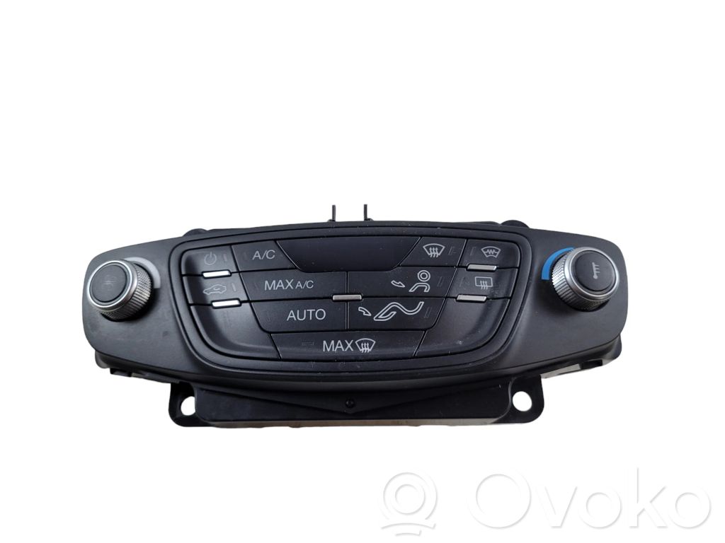 Climate control unit   AV1T18C612