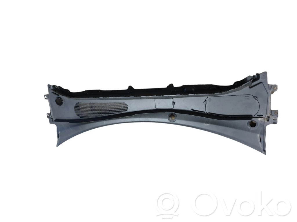 Volvo XC60 Valytuvų apdaila (-os) 