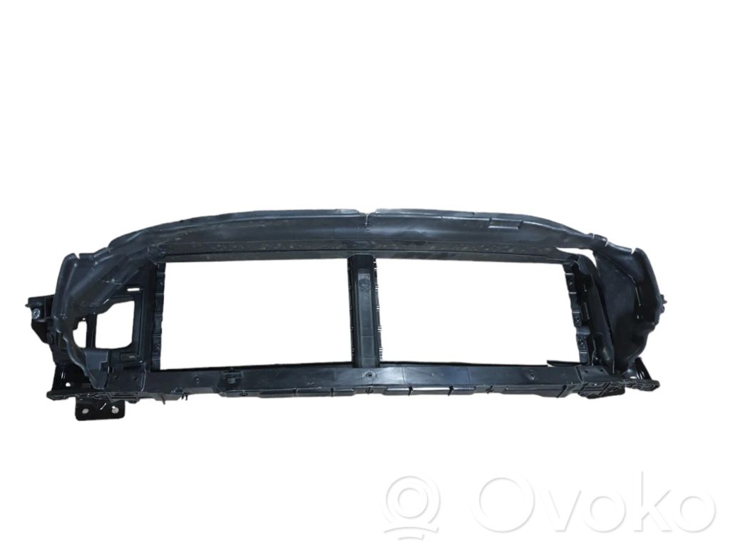 Volvo XC60 Radiatoriaus oro nukreipėjas (-ai) 