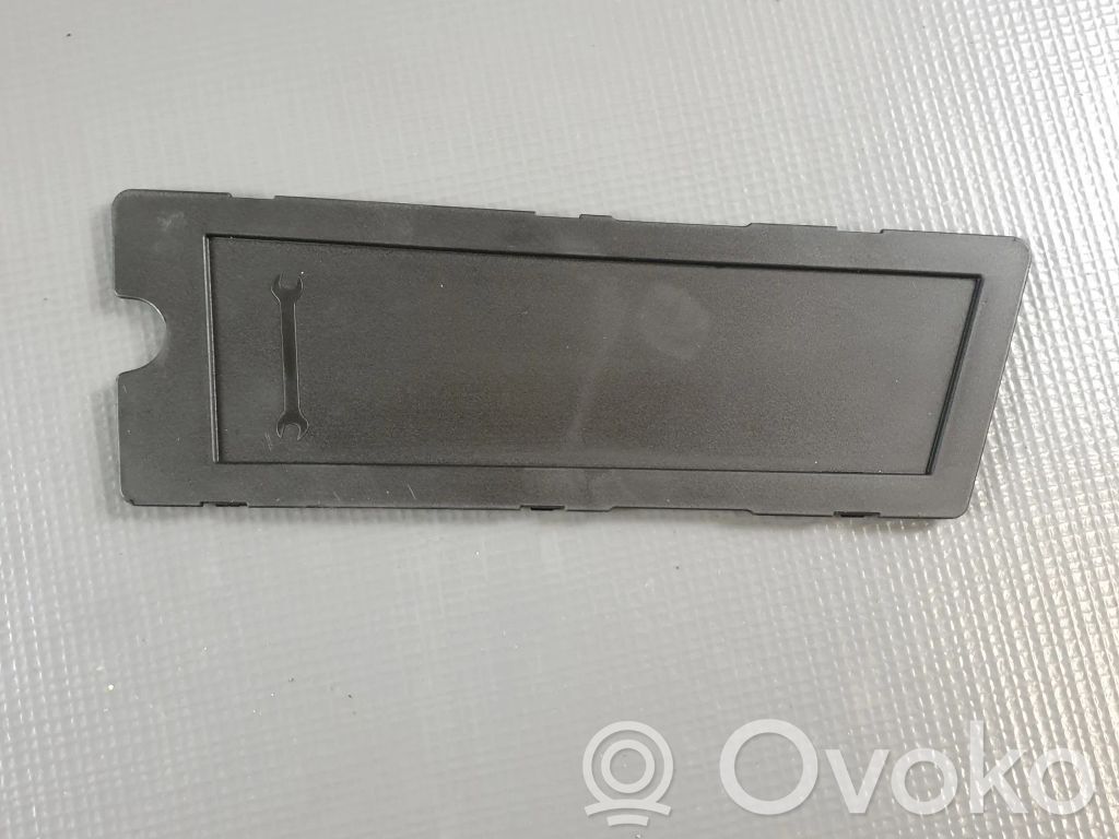 BMW i4 Moldura protectora del maletero/compartimento de carga 