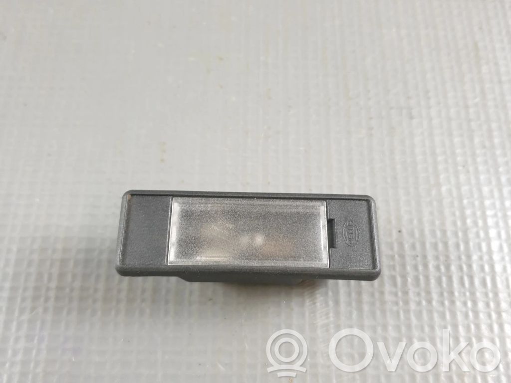 Citroen C5 Priekinių vietų apšvietimo žibintas 