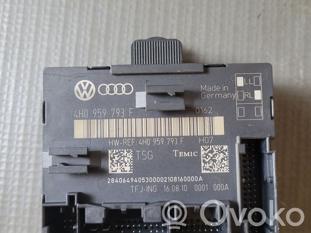 Volkswagen Touareg II Door control unit/module 