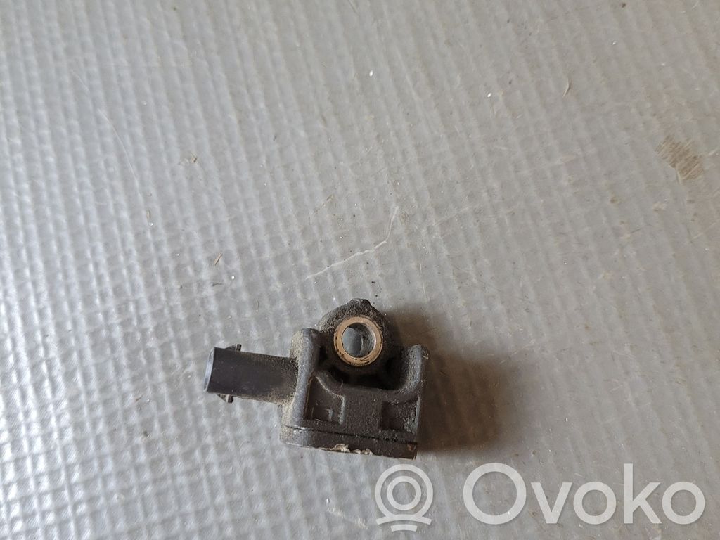 Volkswagen Touareg II Airbag deployment crash/impact sensor 