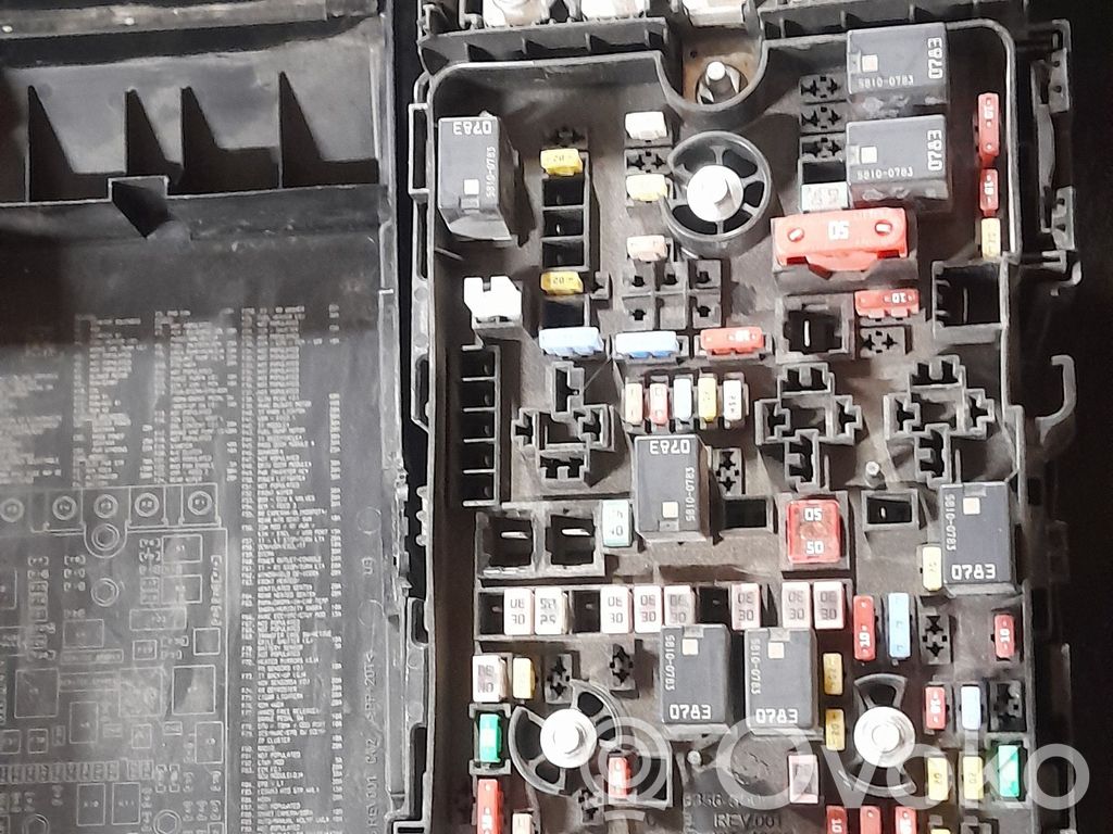 Jeep Cherokee Fuse module 