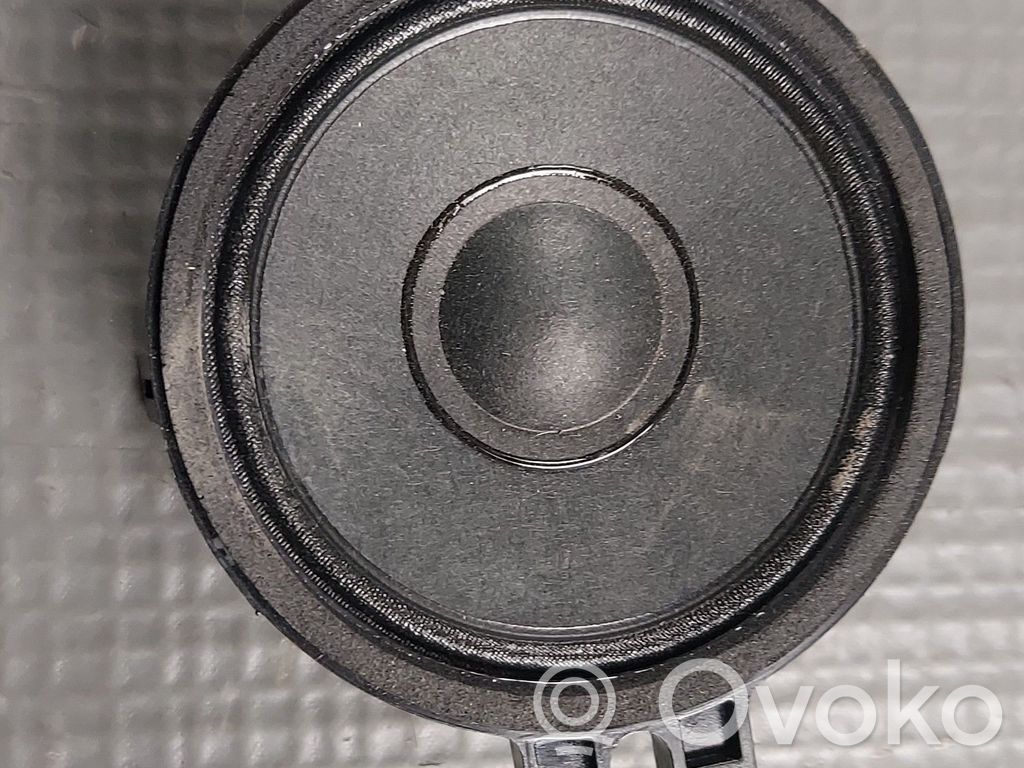 Audi SQ7 Panel speaker 