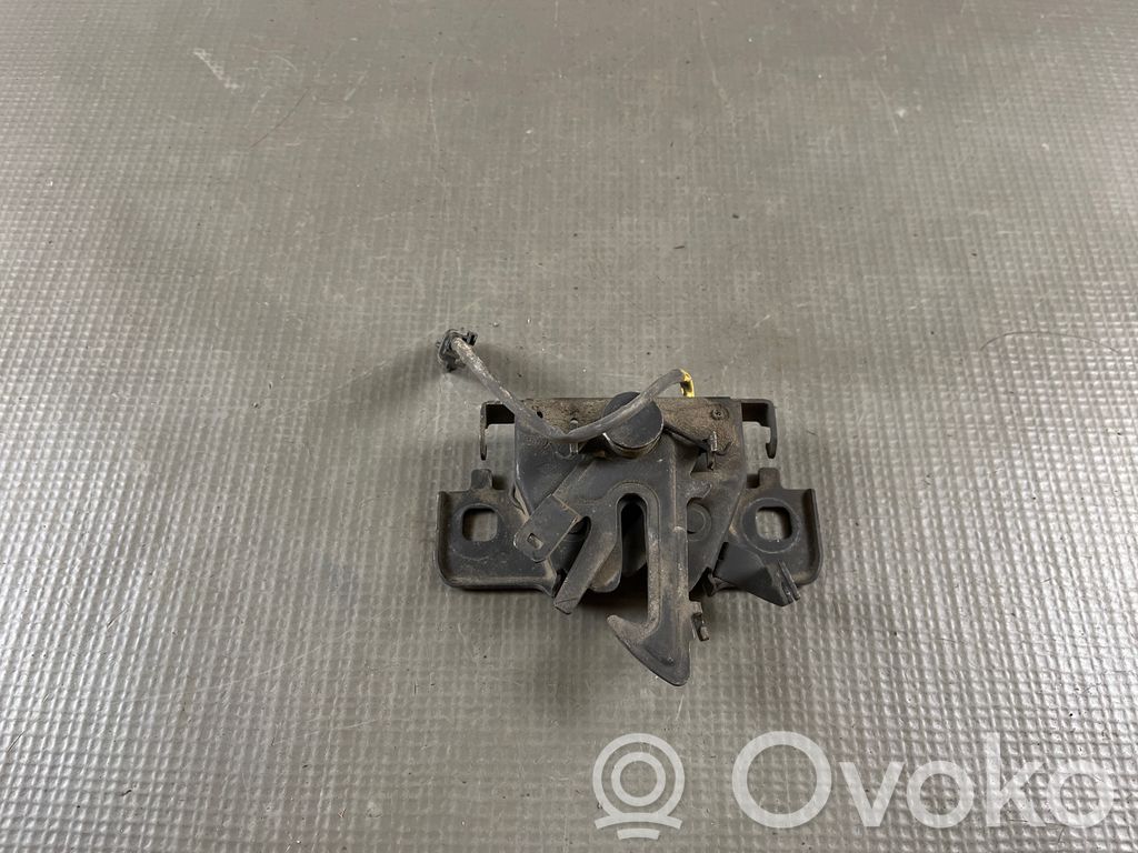 Renault Captur Dzinēja pārsega slēdzene 