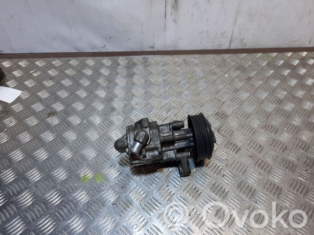 BMW X5 E70 Ohjaustehostimen pumppu 