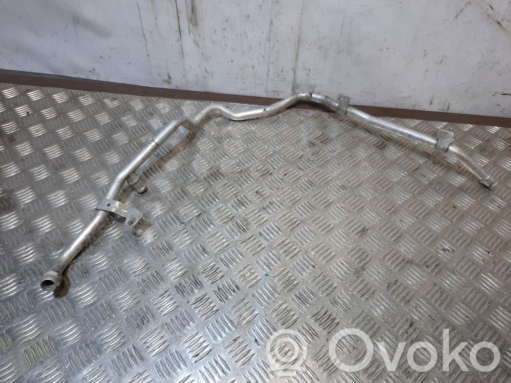 Audi A8 S8 D4 4H Engine coolant pipe/hose 