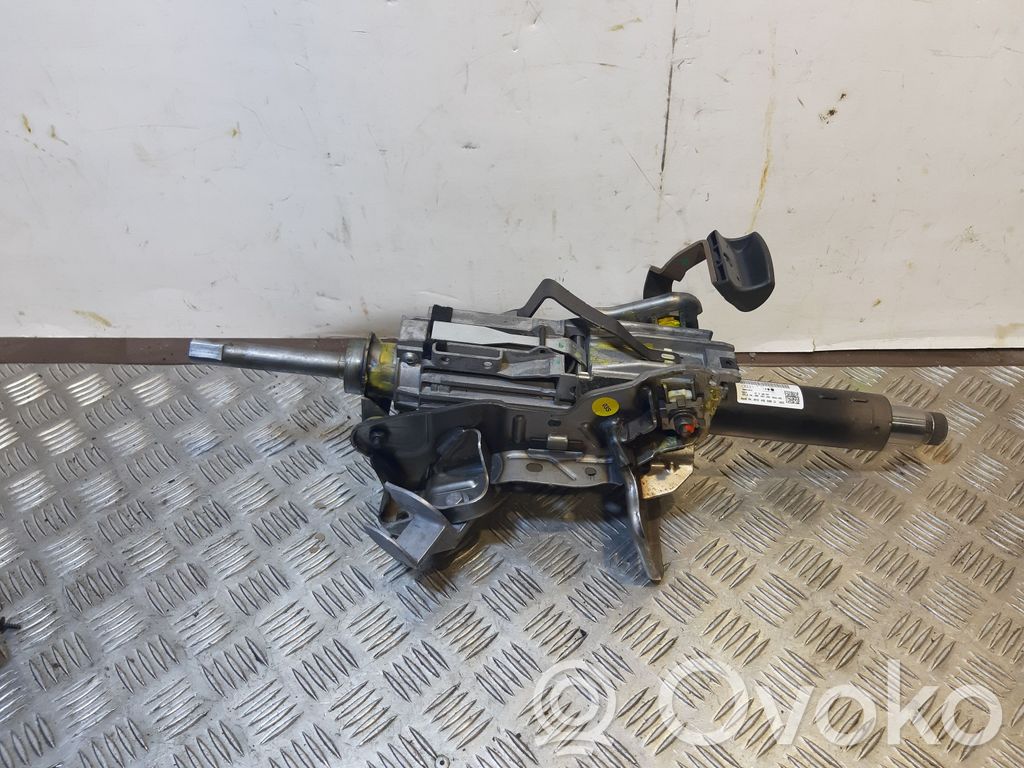 Audi A4 S4 B8 8K Ohjauspyörän akseli 