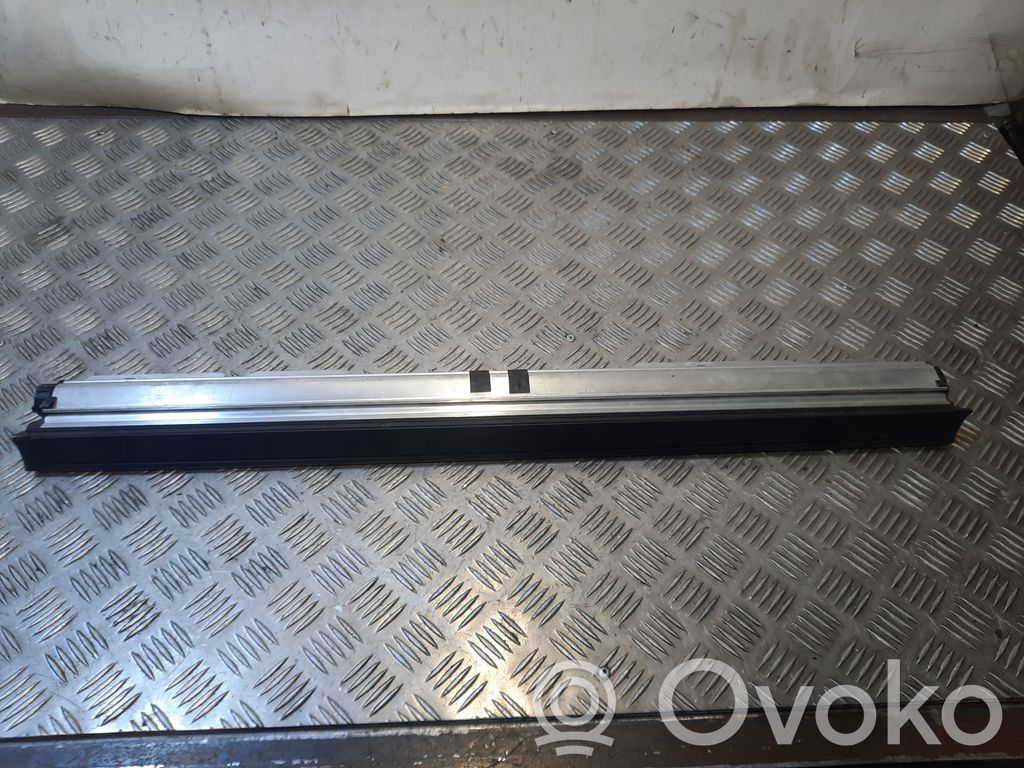 Audi A8 S8 D4 4H Rear door window curtain/sunshade 