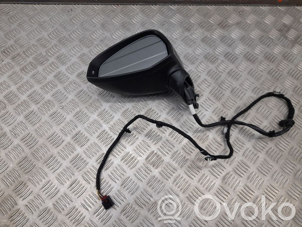 Front door electric wing mirror