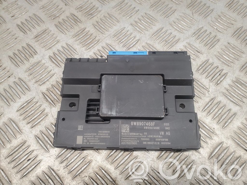 Audi Q7 4M Gateway control module 
