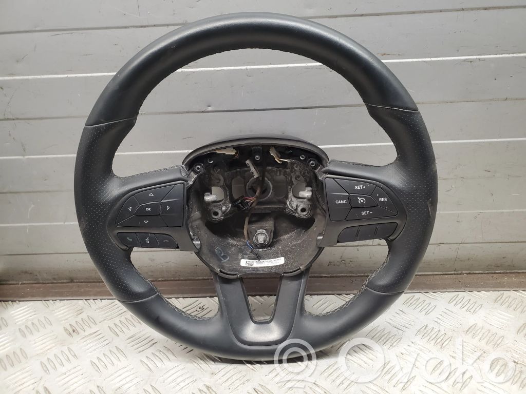 Ohjauspyörä   5VG251VXAE,631143701E